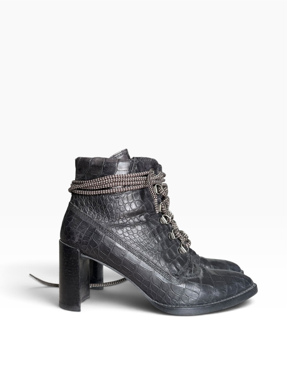Stuart Weitzman x Gigi Hadid Croc Leather Lace Up Ankle Boots Black 6 M Designer